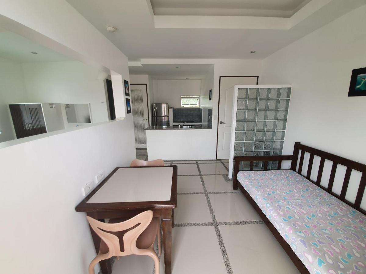 Clubboracay Apartelle Balabag  Экстерьер фото