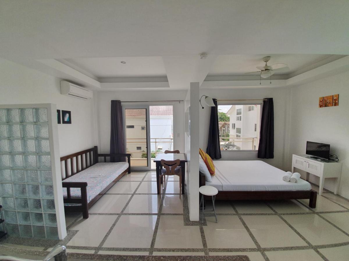 Clubboracay Apartelle Balabag  Экстерьер фото